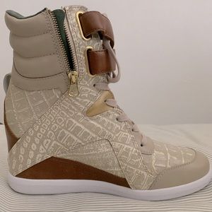 Reebok Women's Platform Wedge Sneakers